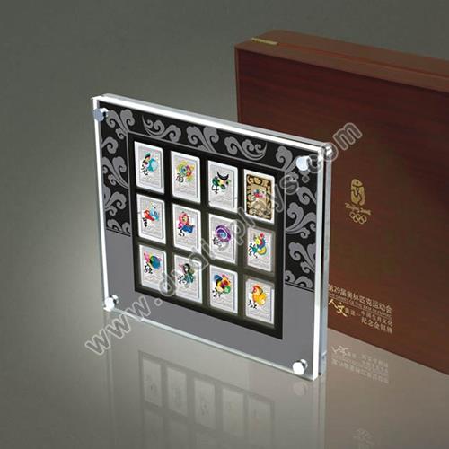 Acrylic Photo Frames Suppliers   